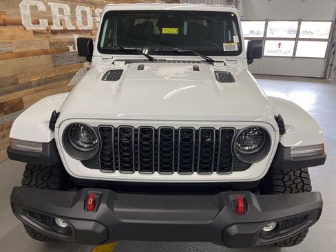 New 2026 Jeep Gladiator Rubicon w/ Steel Power Dome Hood Package image 9