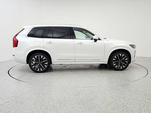 New 2026 Volvo XC90 T8 Plus w/ Protection Package Premier AWD/4WD image 4
