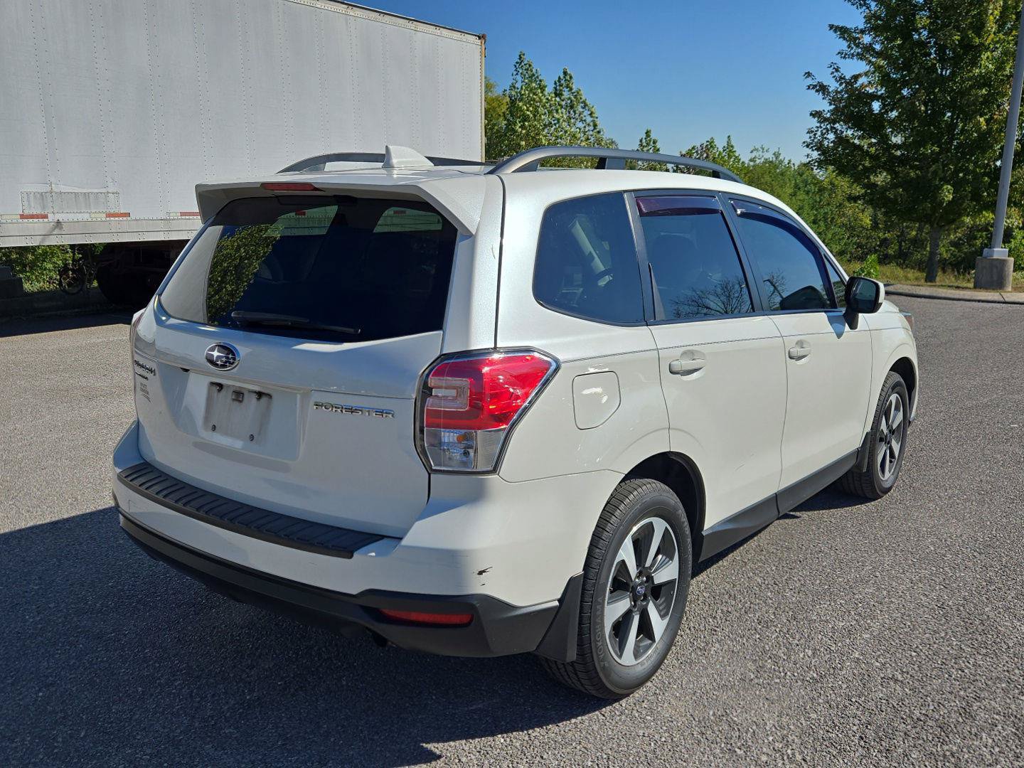 Used 2018 Subaru Forester 2.5i Premium w/ Protection Package #1 AWD/4WD image 7