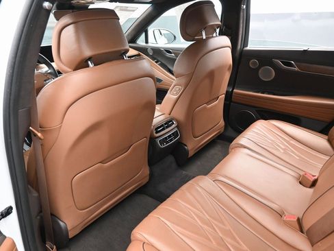 Used 2023 Genesis G80 image 28