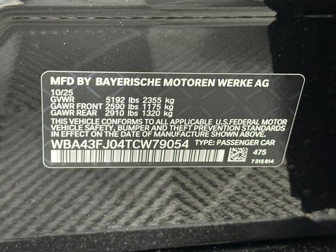 Used 2026 BMW 530i w/ Executive Package RWD image 27