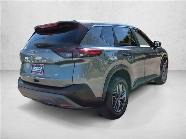 Used 2023 Nissan Rogue S AWD/4WD image 5