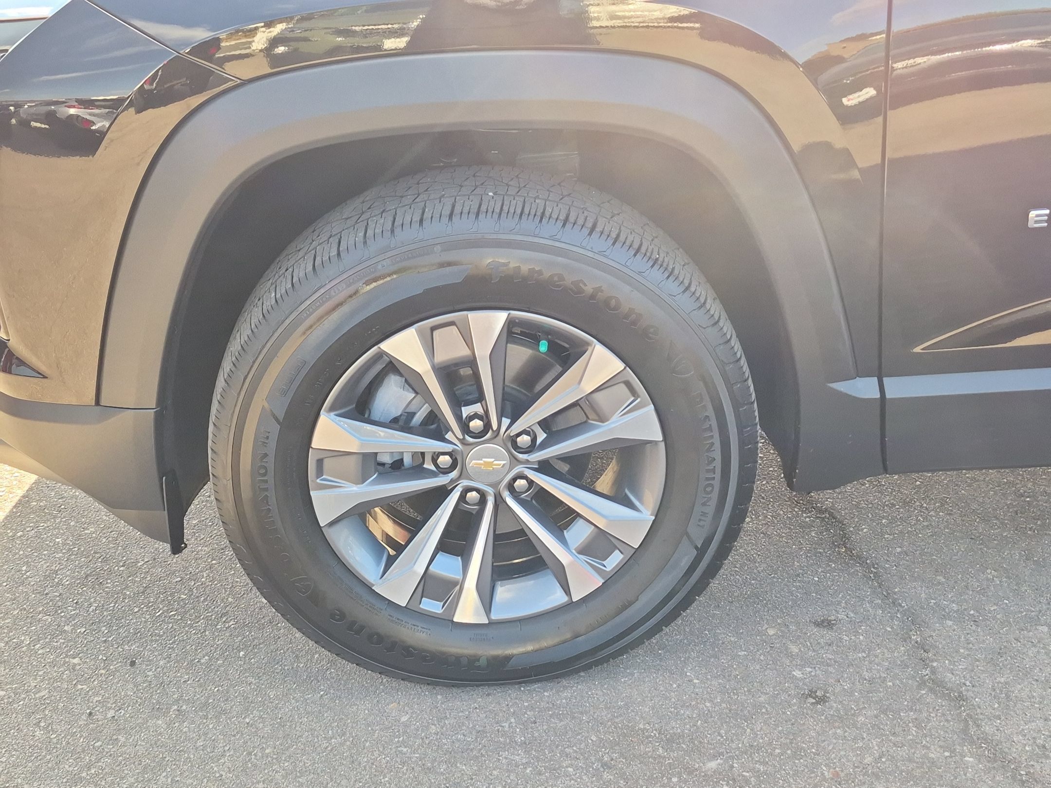 Used 2026 Chevrolet Equinox LT FWD image 10