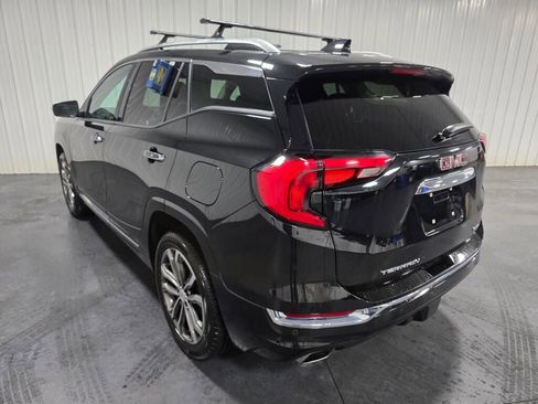 Used 2019 GMC Terrain Denali w/ GMC Pro Grade Package AWD/4WD image 3