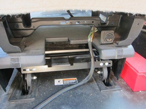 Used 2017 Dodge Grand Caravan SE w/ Power Window Group FWD image 18