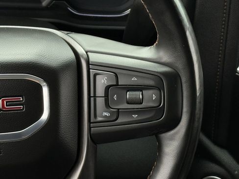 Used 2023 GMC Sierra 2500 AT4 w/ AT4 Preferred Package image 17