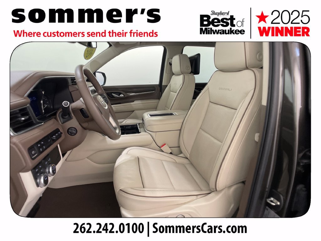 Used 2021 GMC Yukon Denali w/ LPO, Illumination Package AWD/4WD image 9