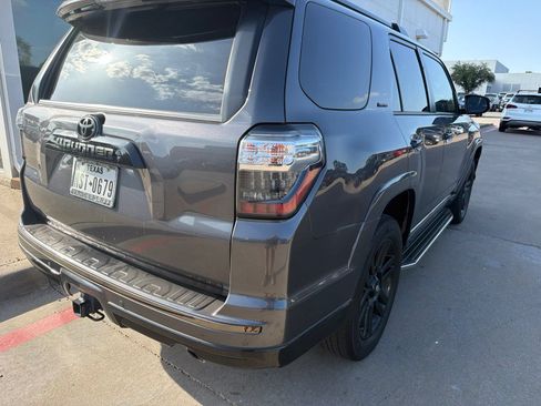 Used 2019 Toyota 4Runner Limited AWD/4WD image 5