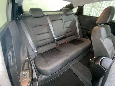 Used 2019 Chevrolet Malibu LT FWD image 11