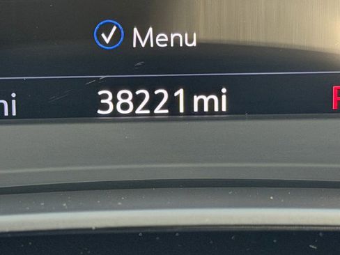 Used 2024 Cadillac XT5 Premium Luxury w/ Technology Package image 39