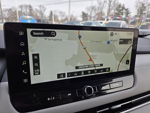 Used 2025 Mitsubishi Outlander SE image 11