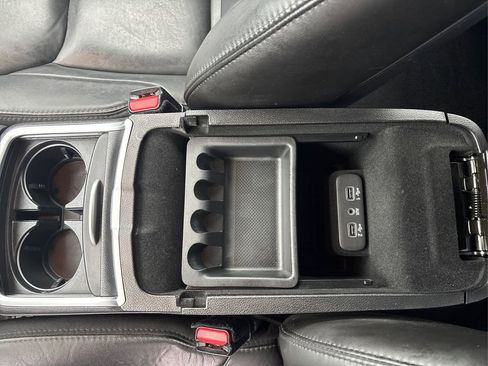 Used 2021 Chrysler 300 Touring L image 20