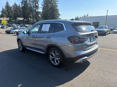 Used 2023 BMW X3 xDrive30i w/ Convenience Package AWD/4WD image 3