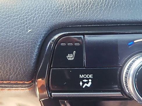 Used 2024 Honda Pilot TrailSport image 19
