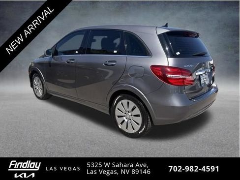 Used 2017 Mercedes-Benz B 250e image 7