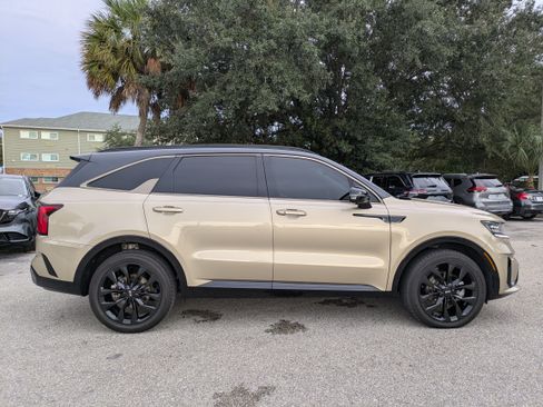 Used 2021 Kia Sorento SX FWD image 4