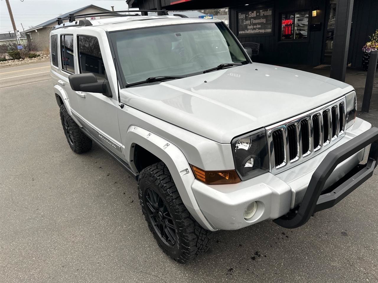 Used 2006 Jeep Commander Limited AWD/4WD image 4