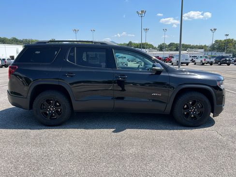 Used 2021 GMC Acadia AT4 w/ Preferred Package AWD/4WD image 4