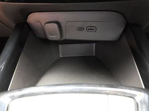 Used 2026 Chevrolet Trax ACTIV w/ Driver Confidence Package FWD image 39