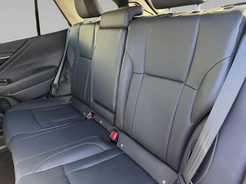 Used 2025 Subaru Outback Touring XT image 13