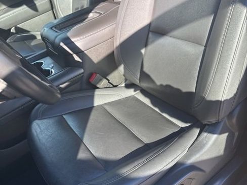 Used 2023 Chevrolet Tahoe LT image 13