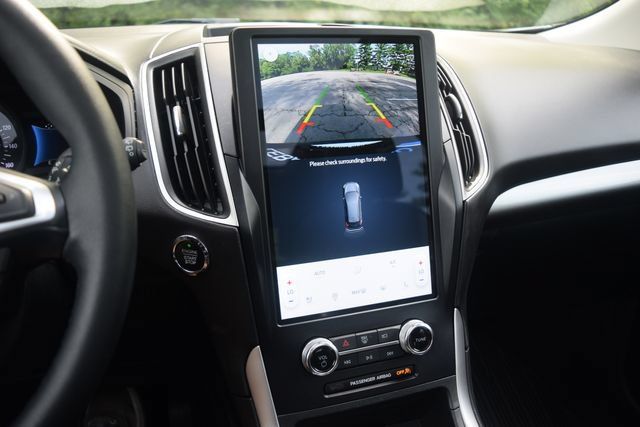 Used 2024 Ford Edge SEL w/ Convenience Package AWD/4WD image 10