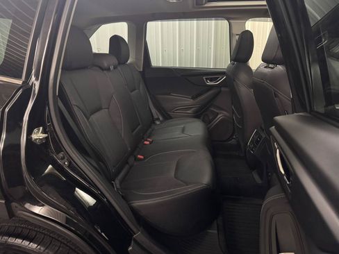 Used 2022 Subaru Forester Touring AWD/4WD image 11