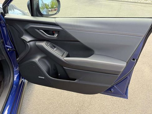 Used 2024 Subaru Crosstrek 2.5i Limited w/ Crosstrek Mirror Package AWD/4WD image 15