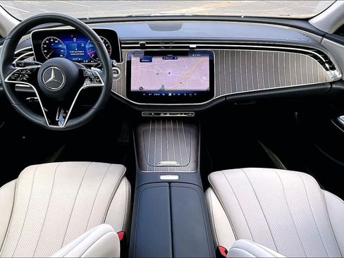 Certified 2025 Mercedes-Benz E 350 Sedan image 30