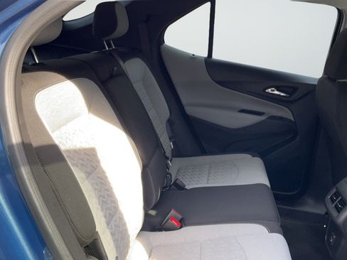 Certified 2024 Chevrolet Equinox LS w/ LS Convenience Package FWD image 21