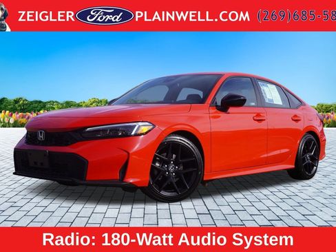 Used 2025 Honda Civic Sport image 1