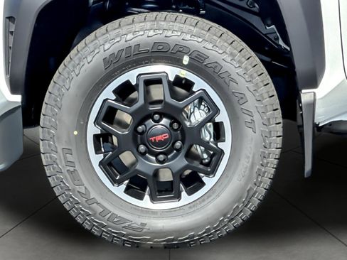 New 2026 Toyota Tacoma TRD Off-Road image 24