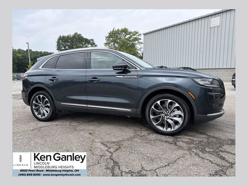 Used 2023 Lincoln Nautilus Reserve AWD/4WD image 1