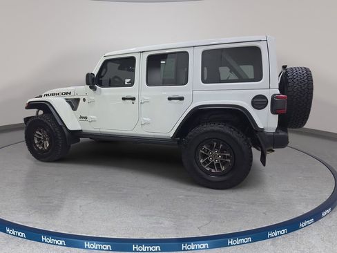 Used 2025 Jeep Wrangler Unlimited Rubicon 392 AWD/4WD image 9