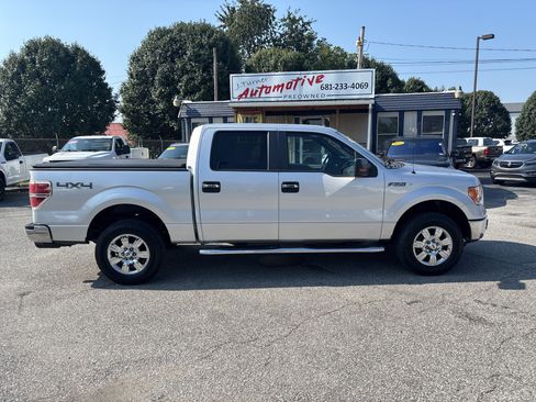 Used 2011 Ford F150 XLT w/ XLT Chrome Pkg AWD/4WD image 3