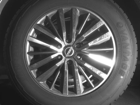 Used 2024 Nissan Armada SL image 14