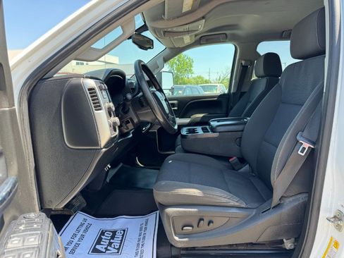 Used 2018 Chevrolet Silverado 2500 LT w/ LT Convenience Package AWD/4WD image 15