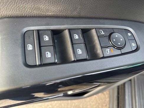New 2026 Nissan Pathfinder SV AWD/4WD image 12