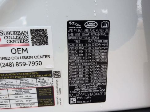 New 2026 Land Rover Range Rover SE image 37