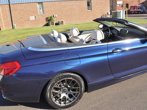 Used 2012 BMW 650i xDrive Convertible image 18