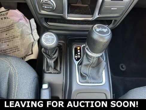 Used 2024 Jeep Wrangler Sport image 25