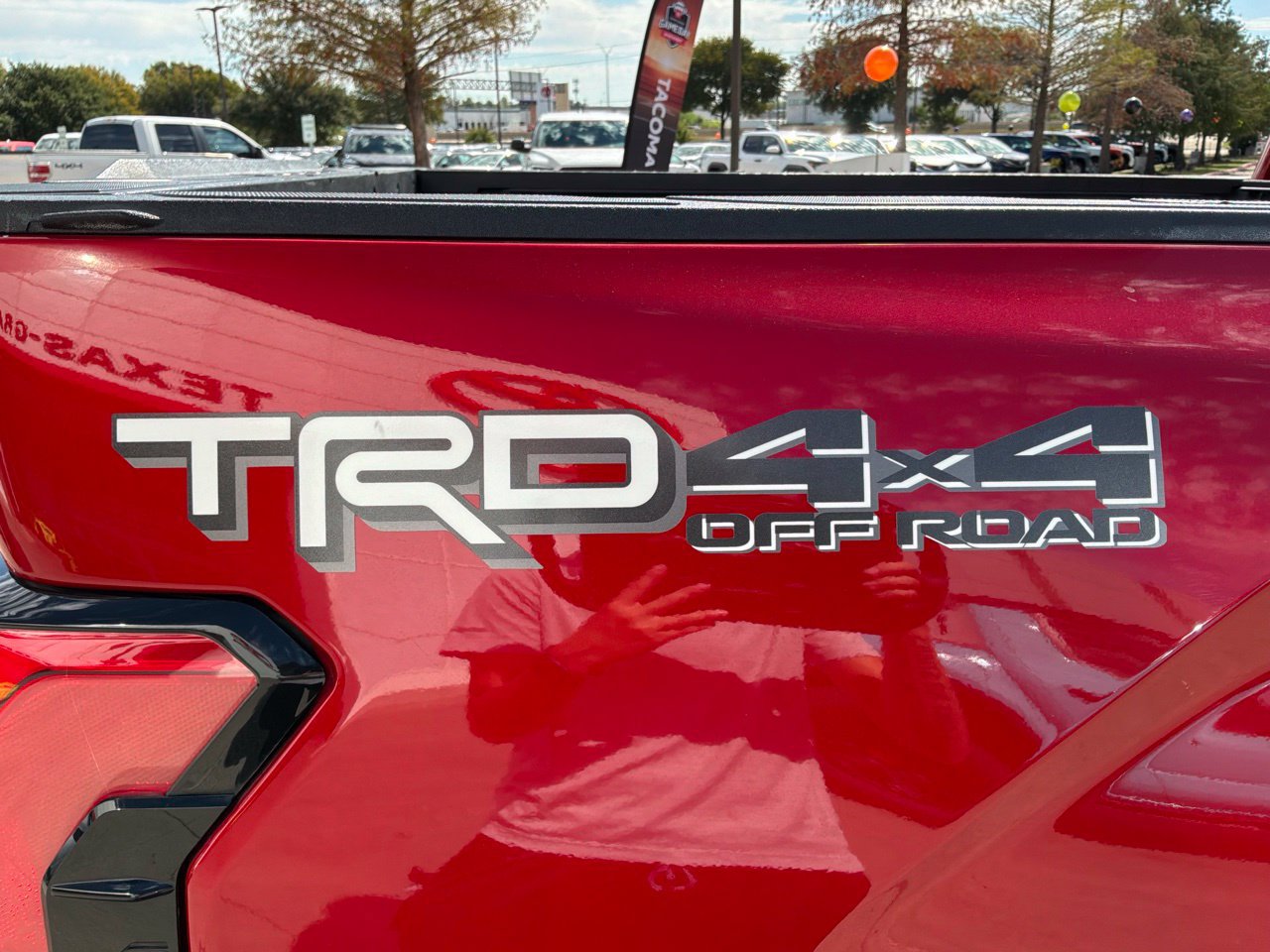 Used 2024 Toyota Tundra Limited w/ TRD Off-Road Package AWD/4WD image 11