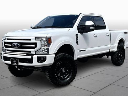 Used 2022 Ford F250 Lariat w/ Tremor Off-Road Package image 36
