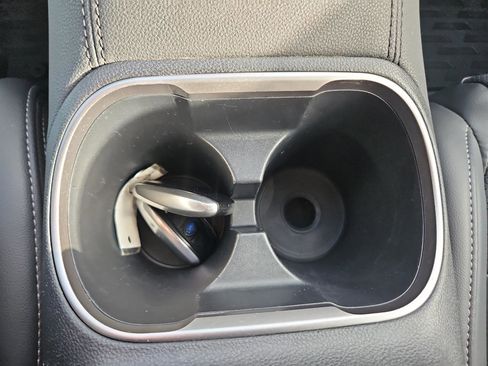 Used 2022 Subaru Outback Limited image 27