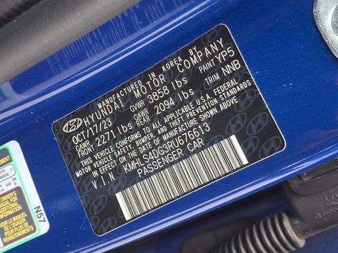 Used 2024 Hyundai Elantra SEL w/ Convenience Package image 28