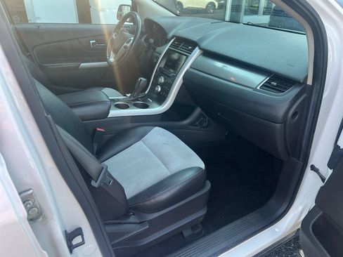 Used 2014 Ford Edge SEL w/ Canadian Touring Package AWD/4WD image 9
