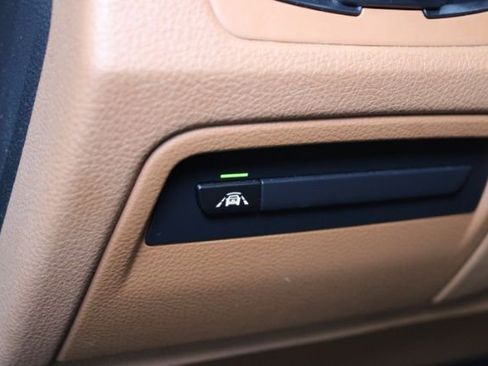 Used 2015 BMW 328i xDrive Wagon image 18