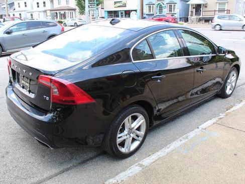 Used 2014 Volvo S60 T5 image 6