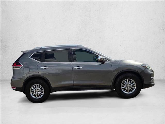 Used 2020 Nissan Rogue S FWD image 9