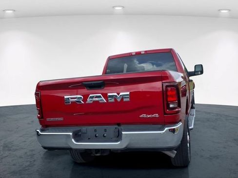 Used 2026 RAM 2500 Big Horn AWD/4WD image 10